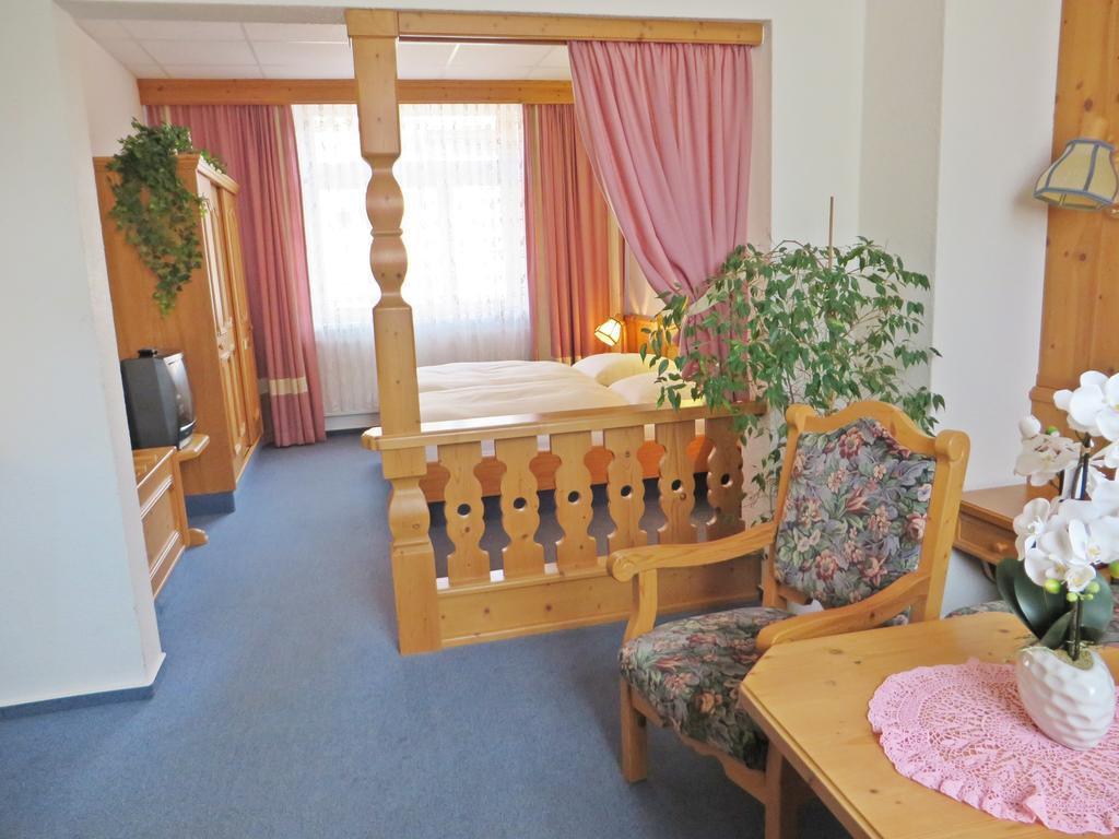 Hotel Roseneck Hagenow الغرفة الصورة
