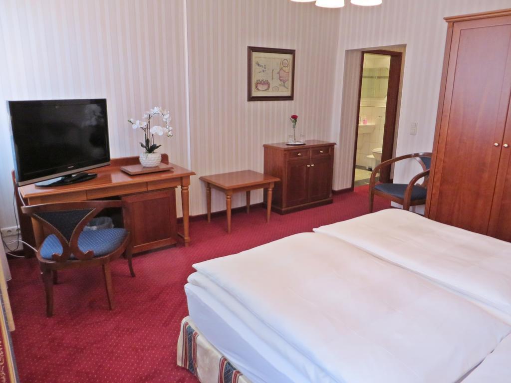 Hotel Roseneck Hagenow الغرفة الصورة